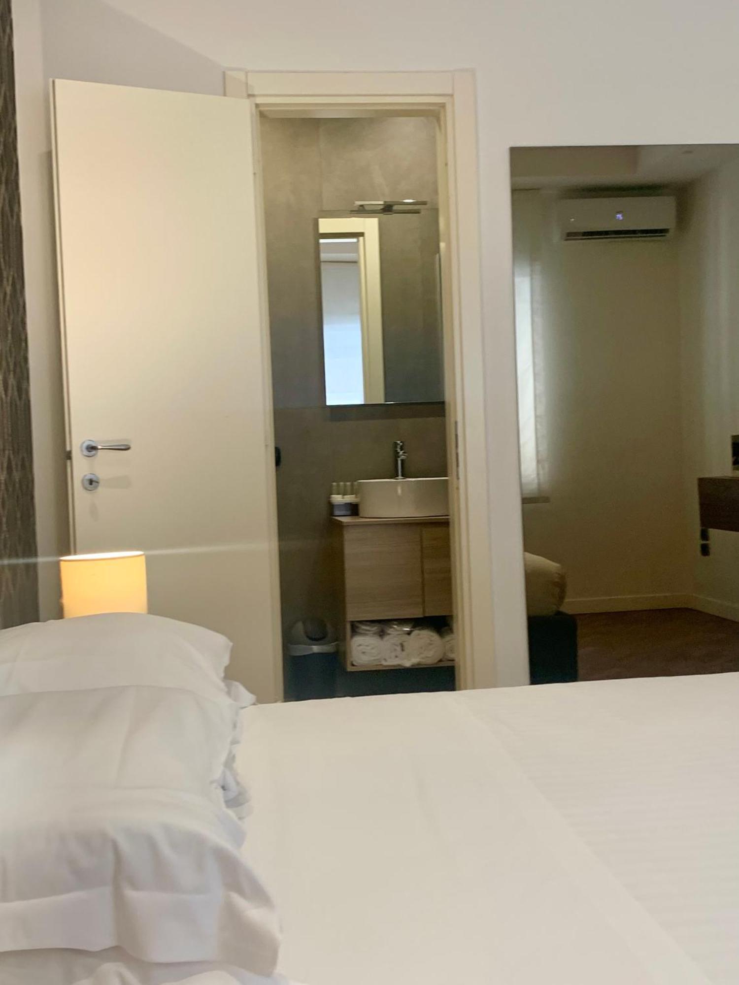 Bed and Breakfast Napoliday Esterno foto